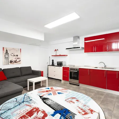 Fairways Heated Pool Apartament