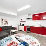 Fairways Heated Pool Διαμέρισμα